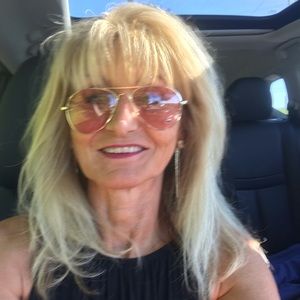 Meet your Posher, Bessie